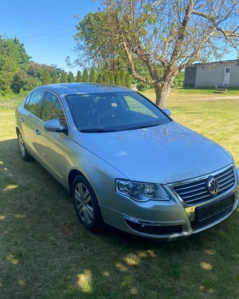 Volkswagen Passat cena 13500 przebieg: 212826, rok produkcji 2005 z Maszewo małe 16